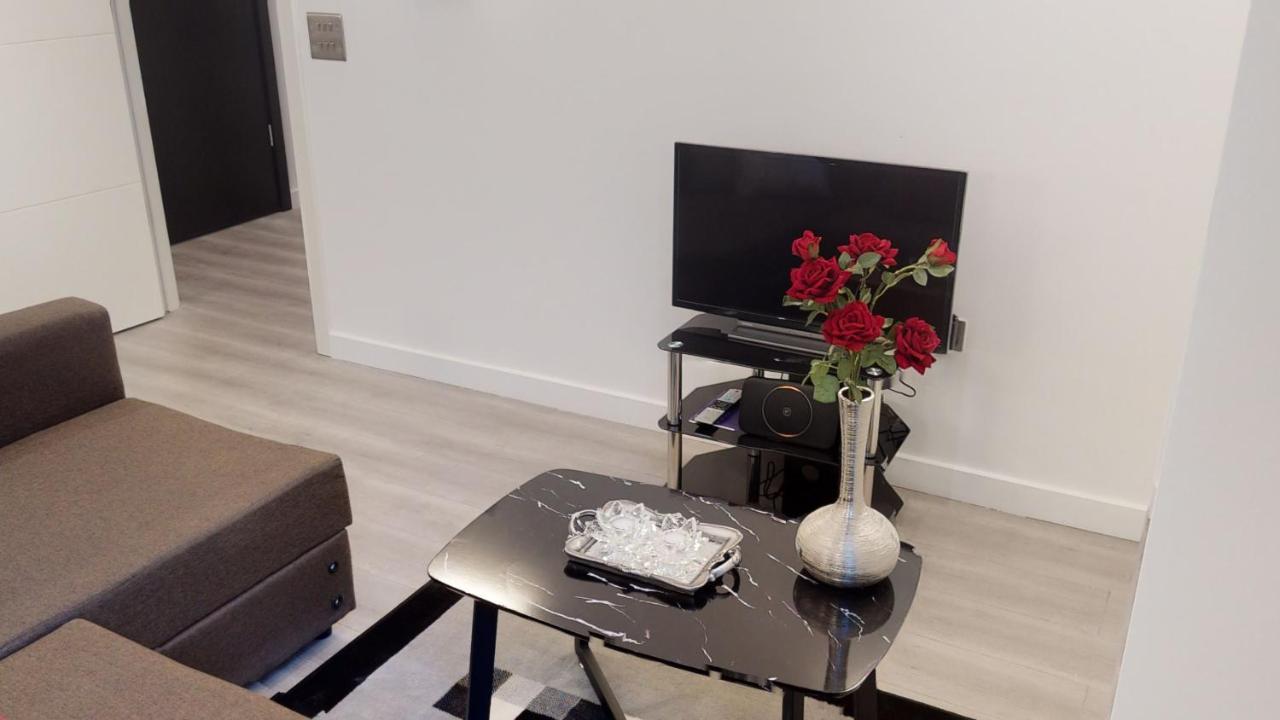 The Atrium Apartment Milton Keynes Luaran gambar