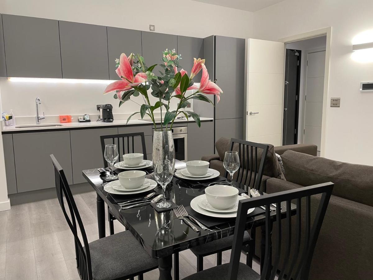 The Atrium Apartment Milton Keynes Luaran gambar